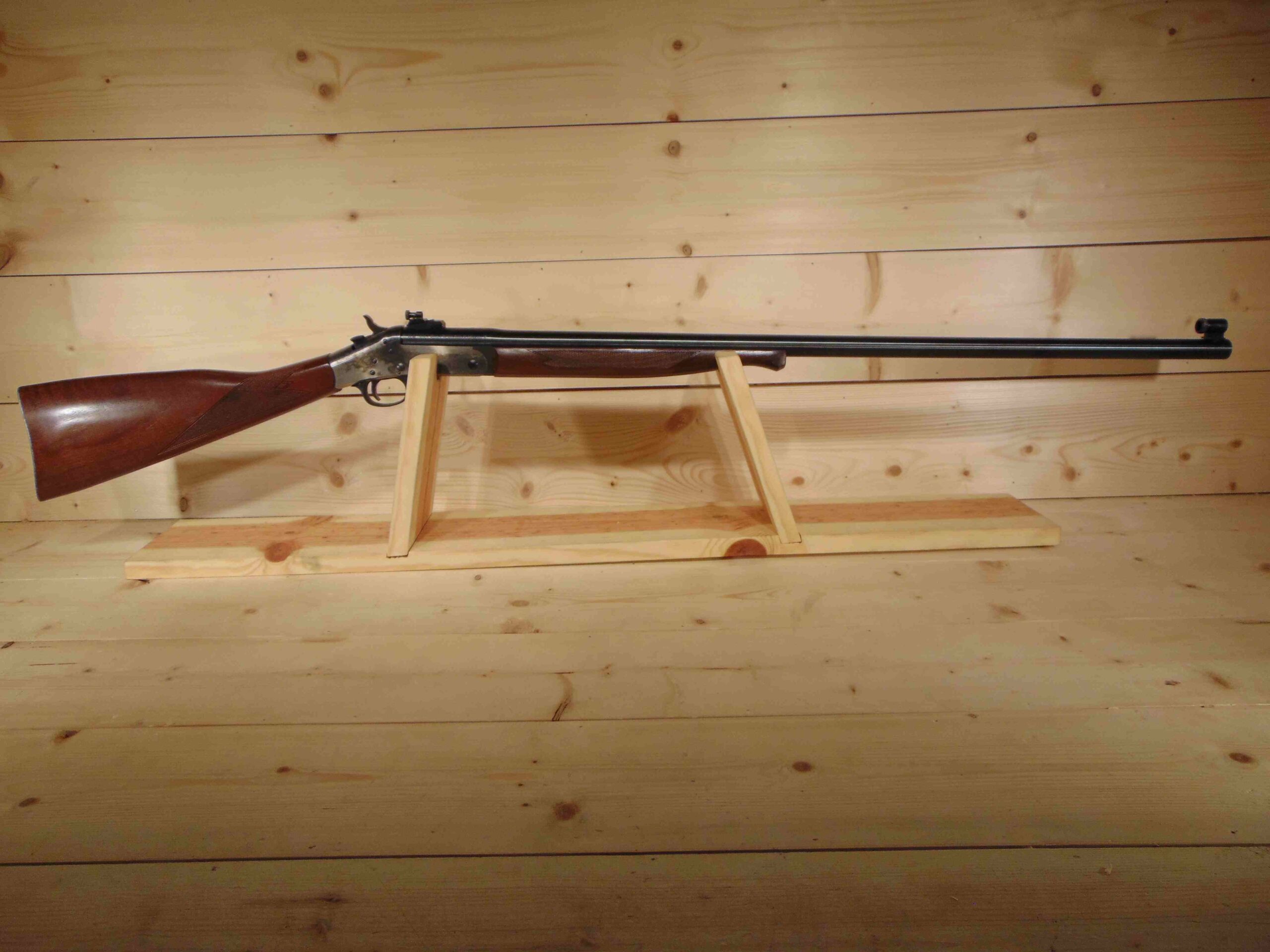 Adelbridge Guns - bvfry9z