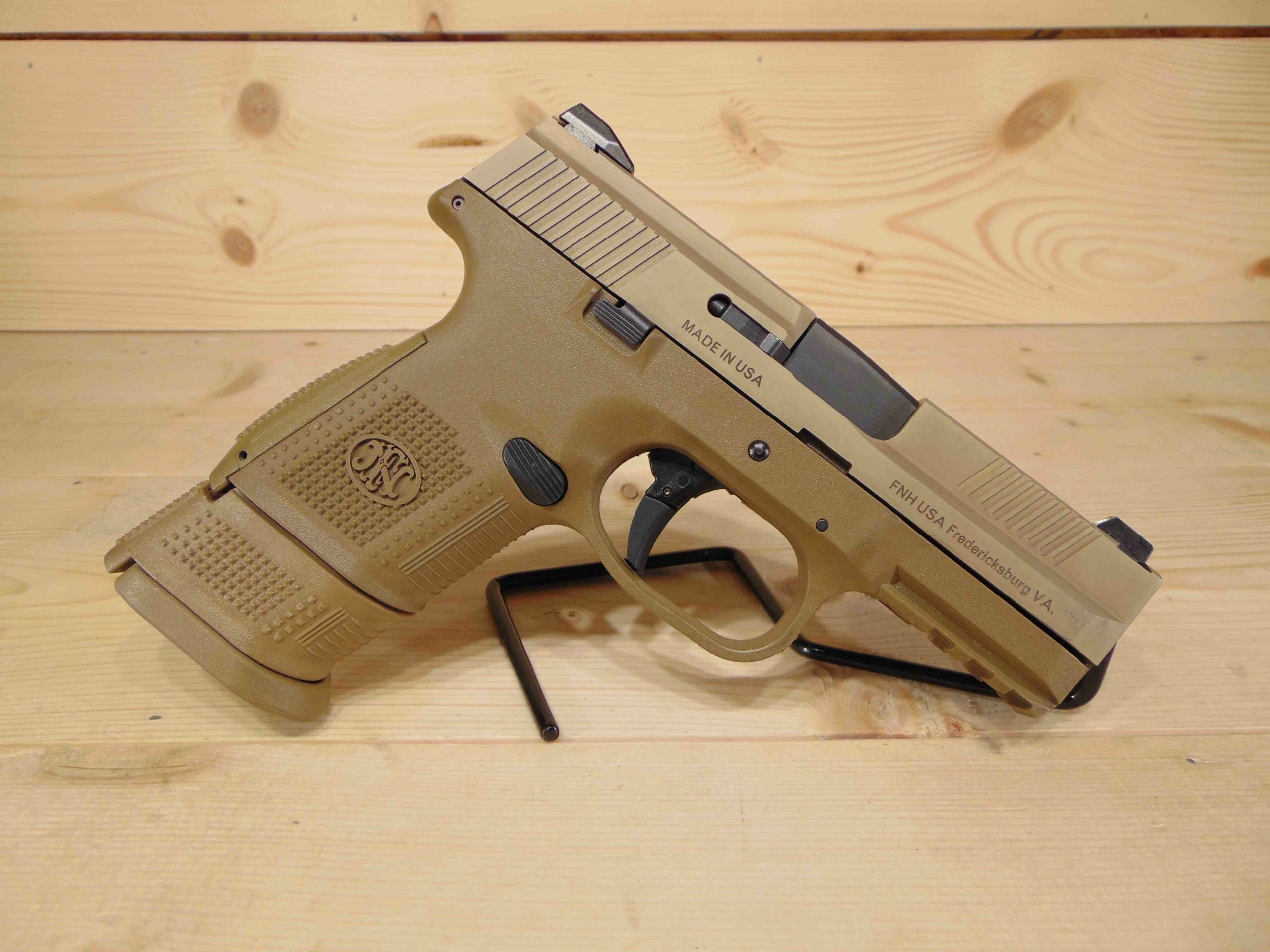 FNH USA FNS9C 9mm ADELBRIDGE & CO