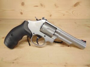 Smith & Wesson 66-8 .357