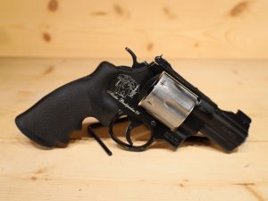 Smith & Wesson 329PD .44