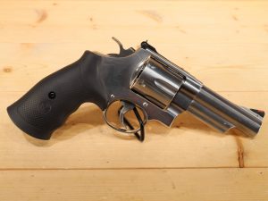 S&W 629-6 .44