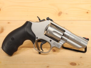 SMITH + WESSON - S+W Model 66 Combat Magnum 357MAG [CLEARANCE]