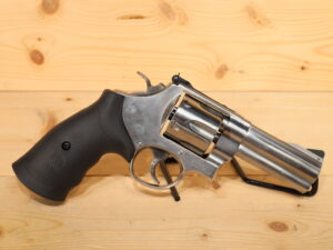SMITH + WESSON - S + W 610-3 10MM