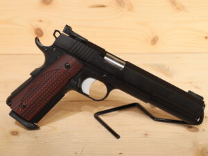DAN WESSON Bruin Pistol 10MM