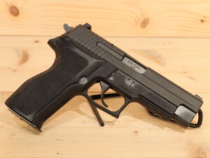 SIG SAUER P226 9MM [CLEARANCE]