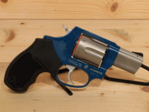 TAURUS 856 Sky Blue 38SPL+P