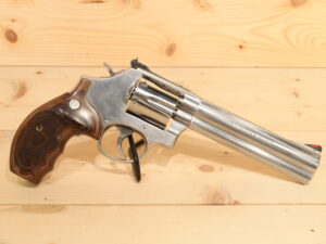Smith & Wesson 686-6 REVOLVER 357MAG [CLEARANCE]