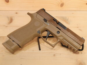 SIG SAUER P320 X-Carry Coyote 9x19mm