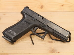 GLOCK 17 Gen 5 LE Trade In 9x19mm [CLEARANCE]