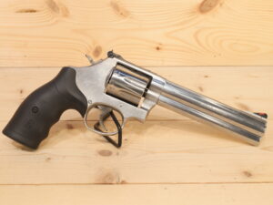 Smith & Wesson - S&W 686-6 357MAG [CLEARANCE]