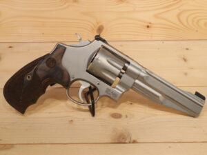 Smith & Wesson - S&W 627 Performance Center 357MAG