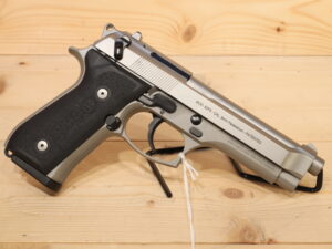 BERETTA 92FS 9x19mm [CLEARANCE]
