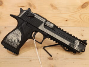 MAGNUM RESEARCH Desert Eagle MK XIX Trump 50AE