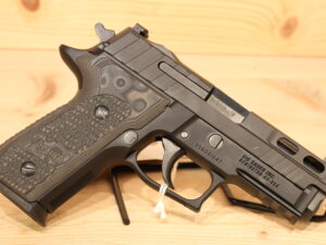 SIG SAUER P229R PRO 9x19mm [CLEARANCE]