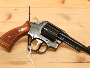 Smith & Wesson - S&W 10-7 38SPL [CLEARANCE]