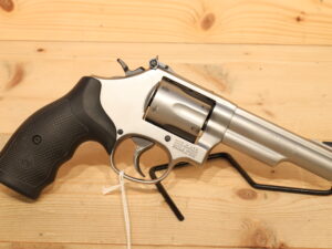Smith & Wesson - S&W 66-8 .357 MAG [CLEARANCE]