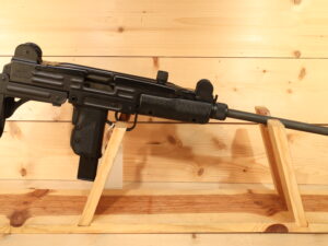 ISRAEL MILITARY INDUSTRIES Uzi Model A 9x19mm