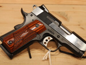 Smith & Wesson - S&W SW1911 45ACP