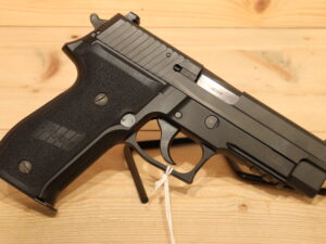 SIG SAUER P226  40 S&W