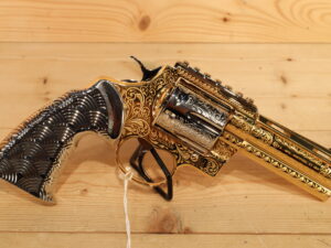 COLT Anaconda 44 MAGNUM