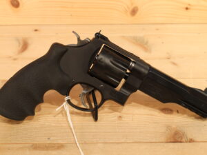 Smith & Wesson - S&W M327 M&P R8 Performance C 357MAG