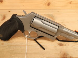 TAURUS The Judge .45LC/410GA