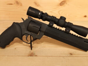 TAURUS Raging Hunter .44Mag