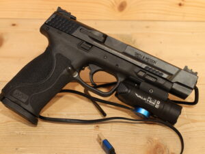 Smith & Wesson - S&W M&P9 PRO SERIES 9x19mm