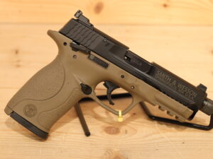 Smith & Wesson - S&W M&P22C 22LR