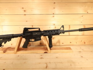 Smith & Wesson - S&W M&P-15 5.56x45