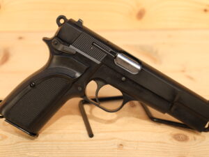 INGLIS L9A1 9x19mm