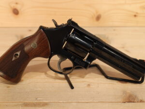 Smith & Wesson - S&W 586-8 357MAG