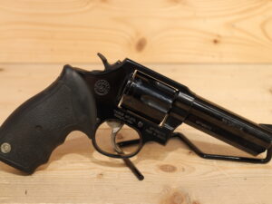 TAURUS 82 38 SPL