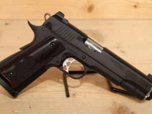 DAN WESSON Vigil 45 ACP