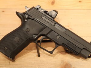 SIG SAUER P226  9x19mm