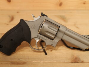 TAURUS 608 357MAG