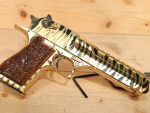 MAGNUM RESEARCH Desert Eagle 44 MAGNUM