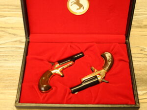 COLT No. 4 22 Short