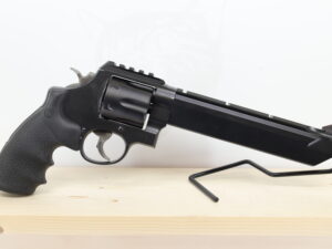 Smith & Wesson - S&W 629-6 44 MAGNUM