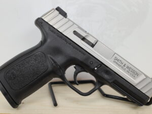 Smith & Wesson - S&W SDV40 VE 40S&W