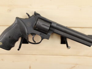 TAURUS 66 357MAG