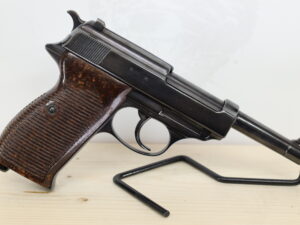 AC 44 P.38 9x19mm