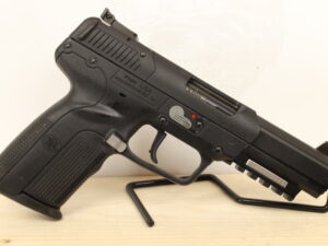FNH FIVESEVEN 5.7X28