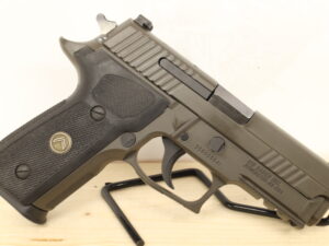 SIG SAUER P229  9x19mm