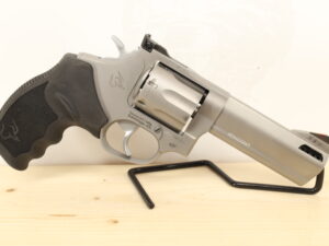 TAURUS Tracker 357MAG