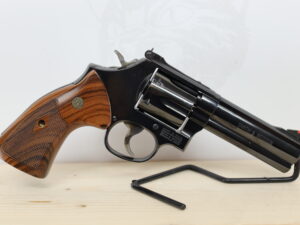 Smith & Wesson - S&W 586-8 357MAG