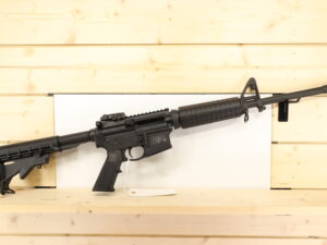Smith & Wesson - S&W M&P-15 5.56x45