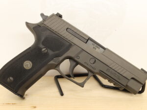 SIG SAUER P226 40 S&W