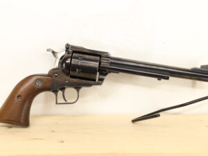 RUGER New Model Super Blackhawk 44 MAGNUM