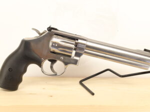 Smith & Wesson - S&W 648-2 .22Mag